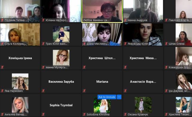 Дружня родина факультету філології і журналістики